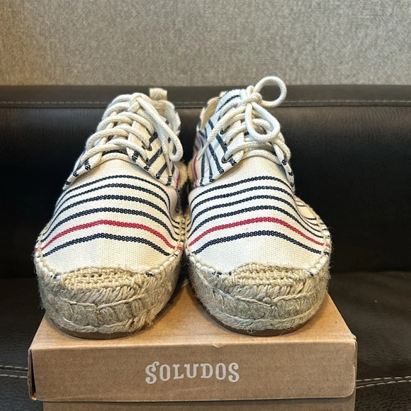 SOLUDOS Women’s Oxford Lace-Up Platform Red/White/Blue Canvas Size 11 NIB - Picture 5 of 9